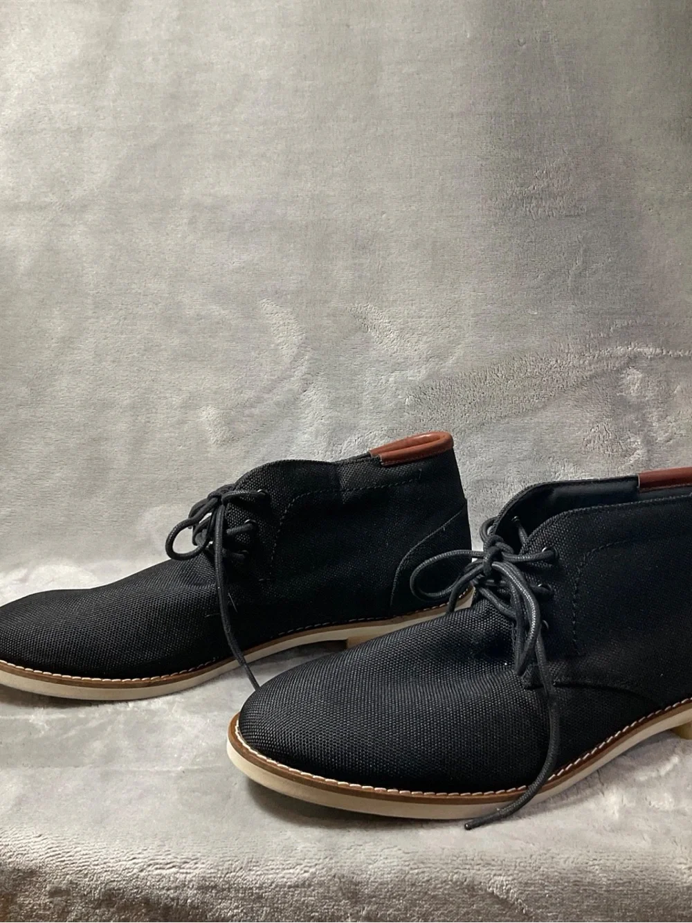 New Calvin KIein Alory Men’s lace up black ankle boot in size 7M.
